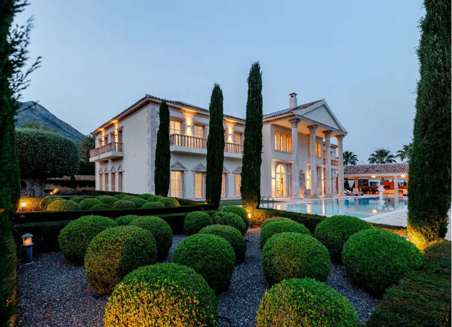 Timeless elegance and grand luxury in Marbella's most exclusive enclave
