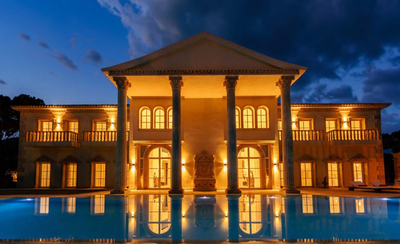 Timeless elegance and grand luxury in Marbella's most exclusive enclave