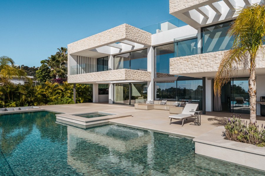 VILLA EN LA ALQUERIA, BENAHAVIS