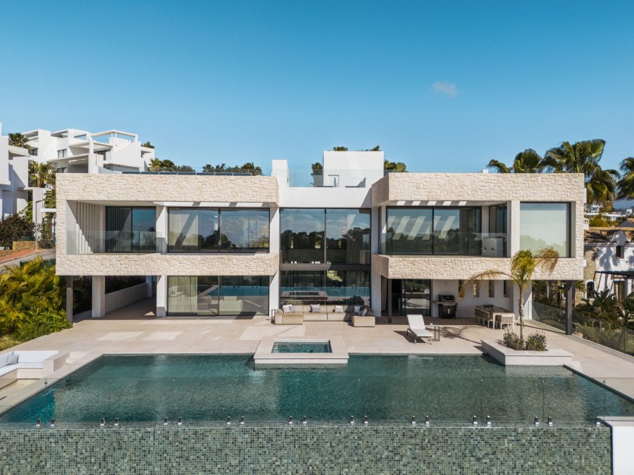 VILLA EN LA ALQUERIA, BENAHAVIS