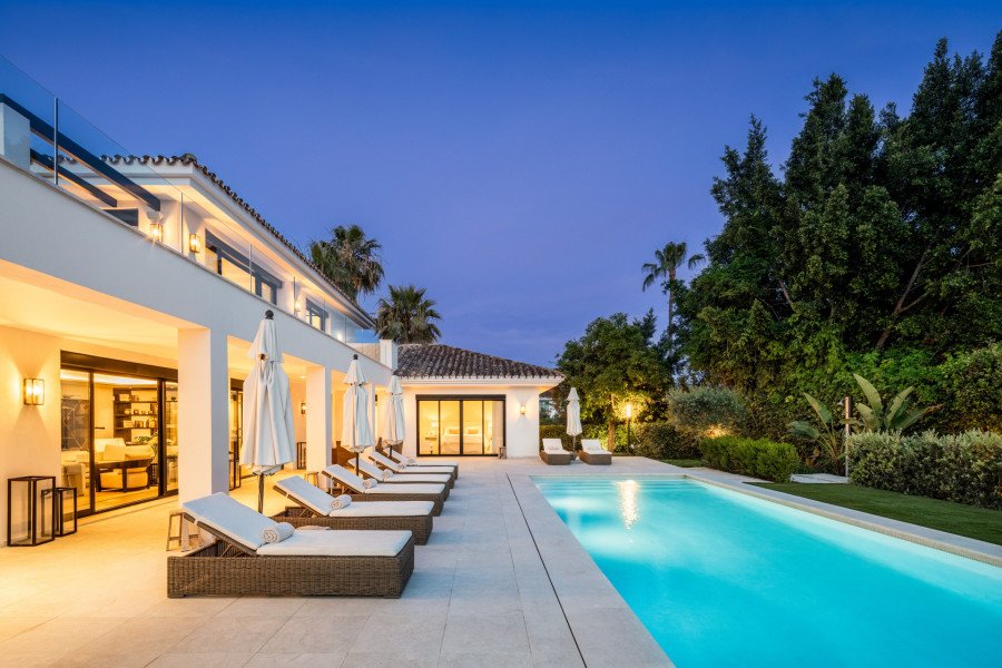 VILLA EN NUEVA ANDALUCIA, MARBELLA