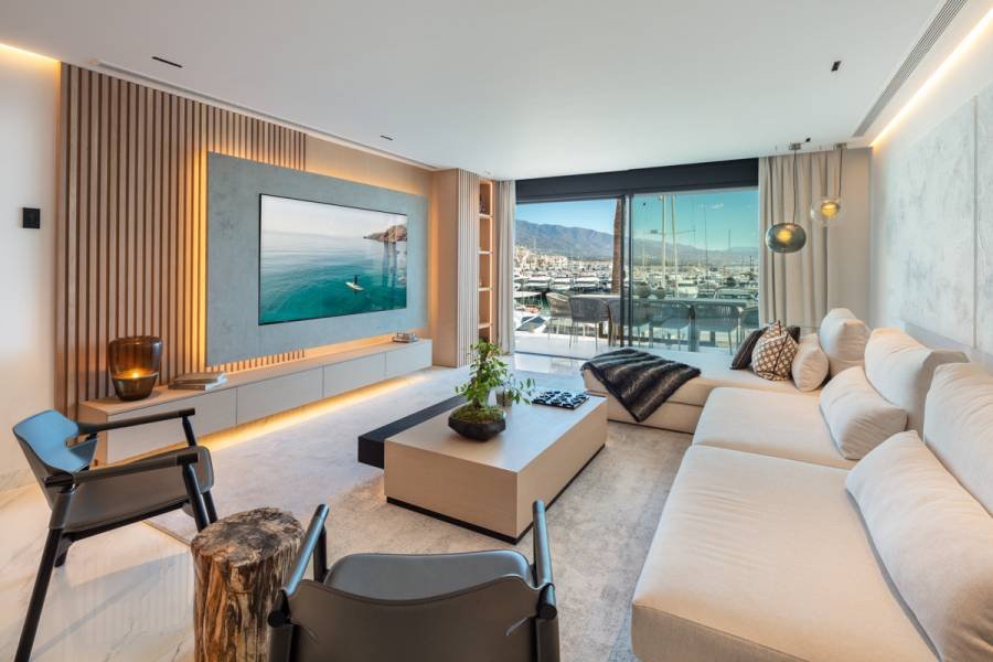 APARTAMENTO EN MARBELLA – PUERTO BANÚS