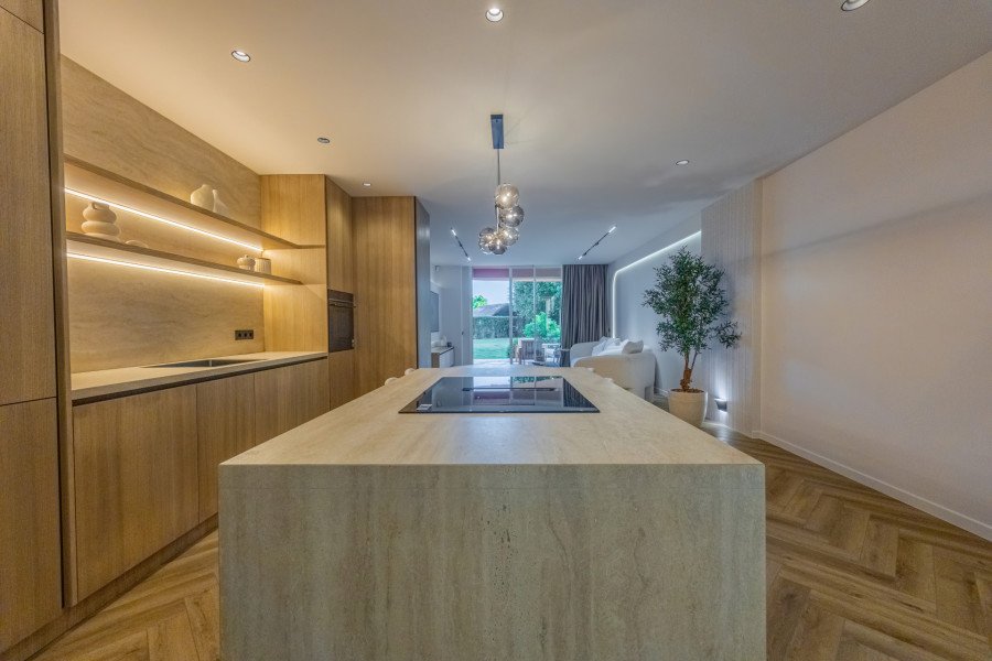 Apartamento Planta Baja en venta en Magna Marbella, Marbella