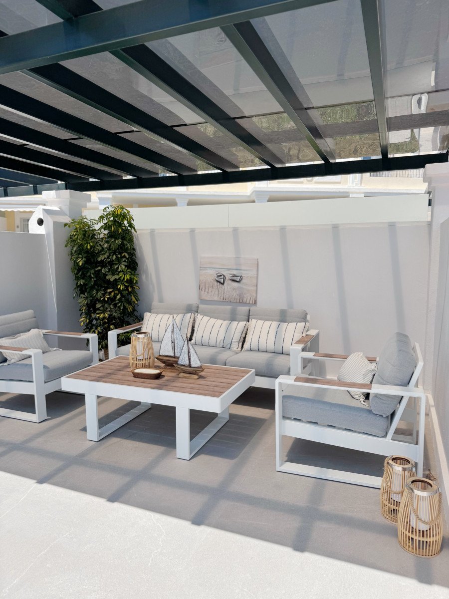 Dúplex con estilo y terraza en la azotea en Aloha Garden
