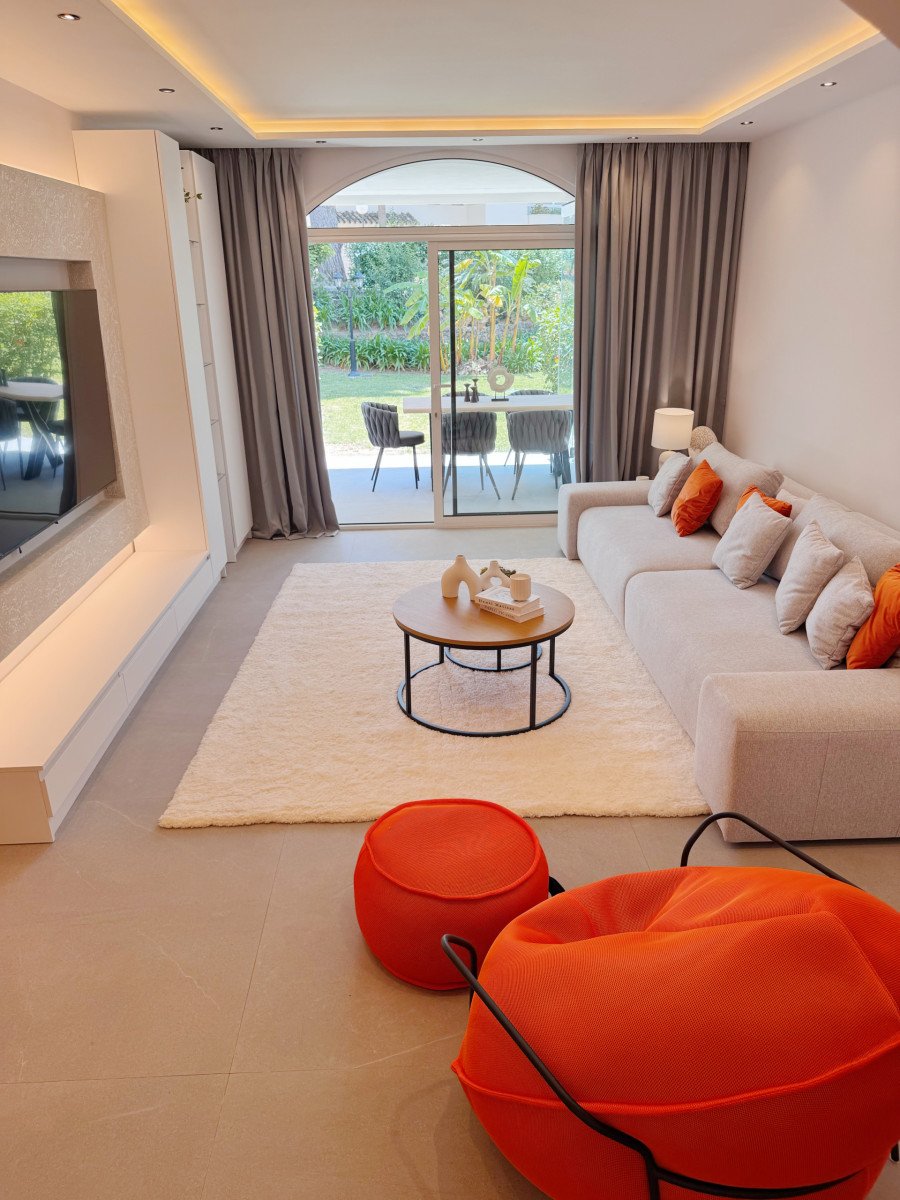 Dúplex con estilo y terraza en la azotea en Aloha Garden