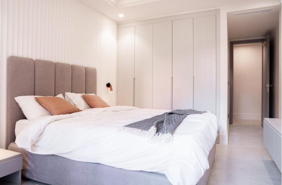 Exclusivo apartamento en primera línea de playa en el prestigioso complejo Cabo Bermejo