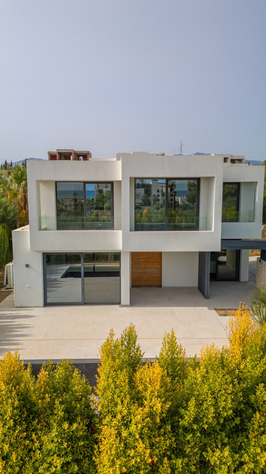 Modern Villa to Finish – Investment Opportunity in New Golden Mile, Estepona