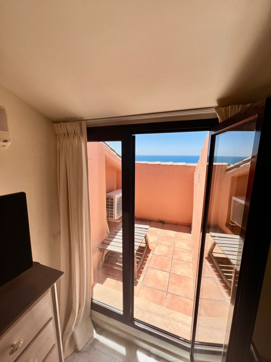 Exquisite Duplex Penthouse on Marbella’s Golden Mile