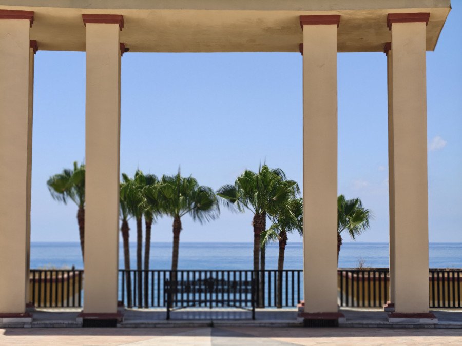 Unique beachfront studio for sale in Romana Playa beachfront complex -  amazing opportunity for investors!