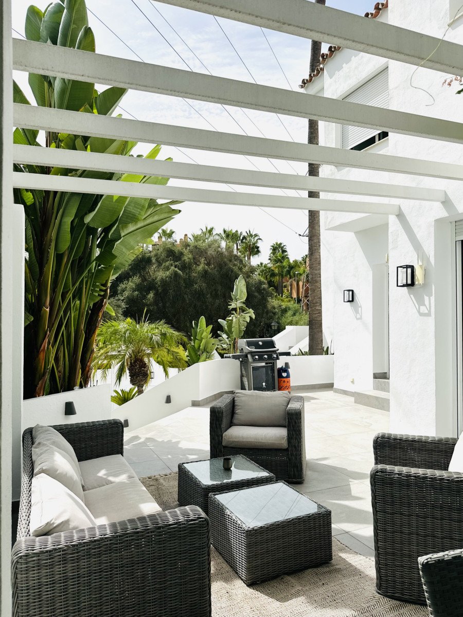 Luxury Townhouse for Long-Term Rent – Nueva Andalucía, Marbella