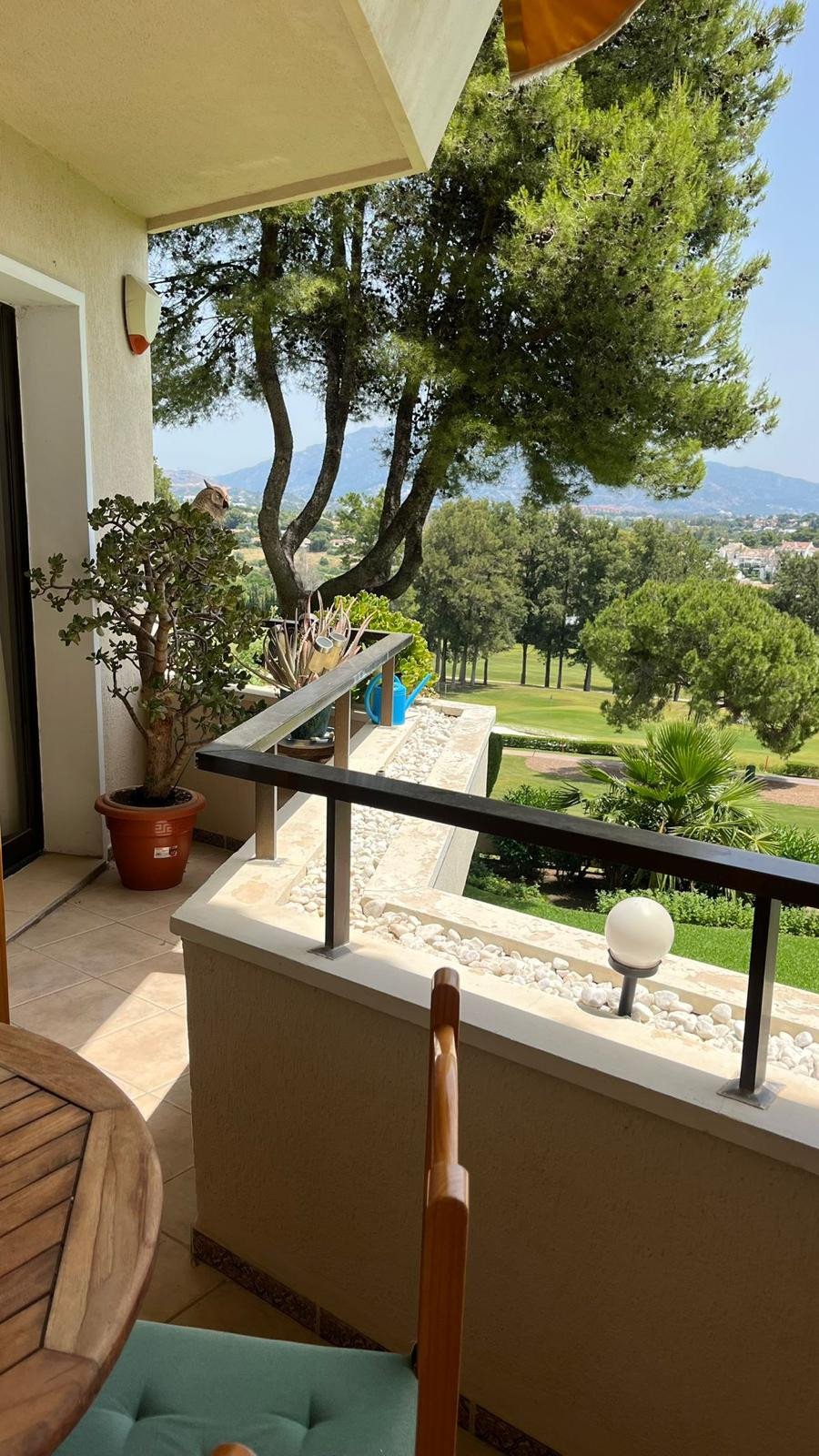 Charming One-Bedroom Apartment in Atalaya Golf, Estepona East