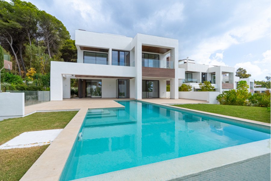 Contemporary Luxury Home – La Fuente, Marbella Golden Mile