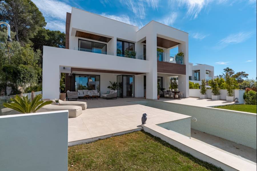 Contemporary Luxury Home – La Fuente, Marbella Golden Mile