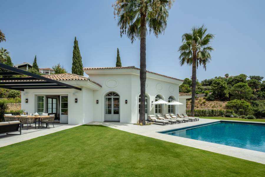 Villa Liora, Luxury Contemporary Villa in La Zagaleta