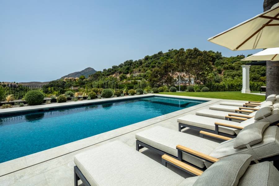 Villa Liora, Luxury Contemporary Villa in La Zagaleta