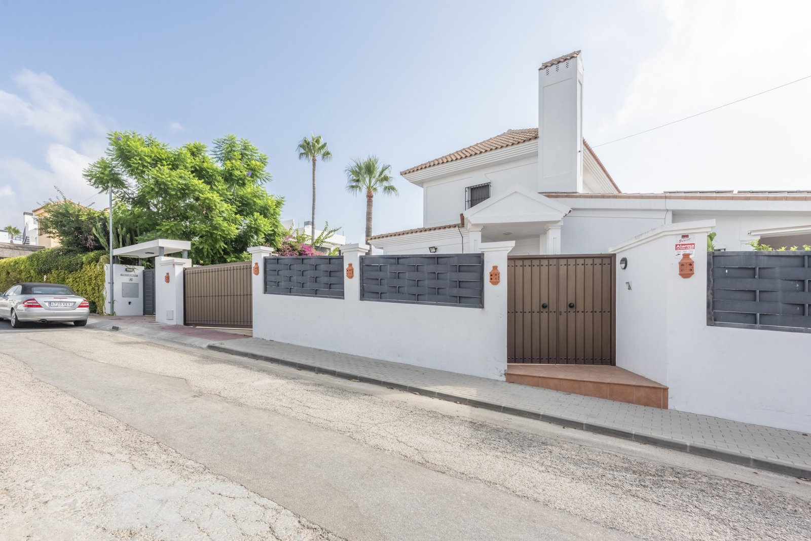 Villa в San Pedro Playa, San Pedro de Alcantara | 5 спален | €2.00M — Marbella — 0-bed exterior view