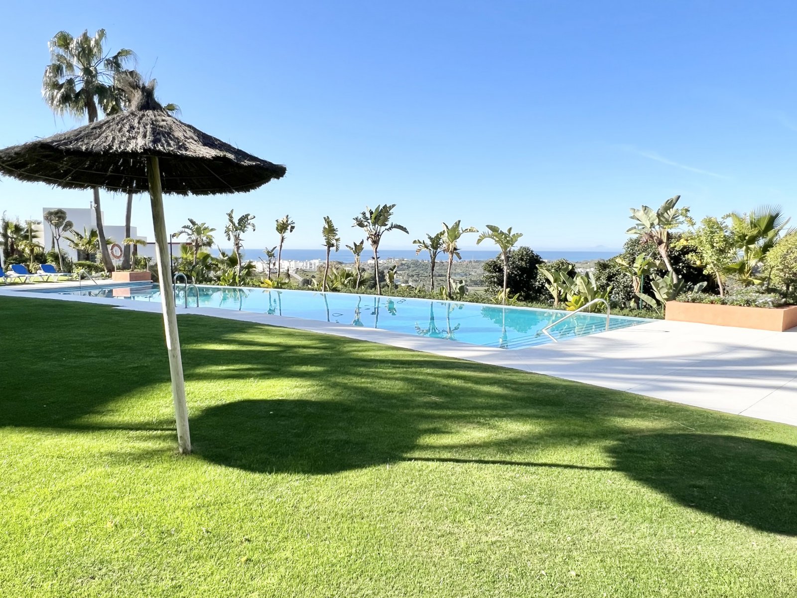 Ground Floor Apartment в Los Flamingos, Benahavis | 2 спален | €0.59M — Marbella — 0-bed exterior view