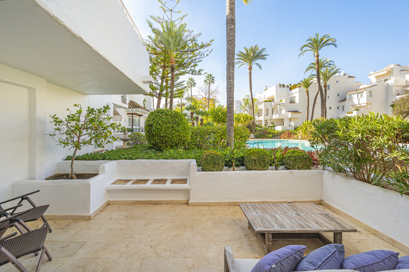 Ground Floor Apartment в Marbella Golden Mile, Marbella | 1 спален | €0.90M — Marbella — 0-bed exterior view