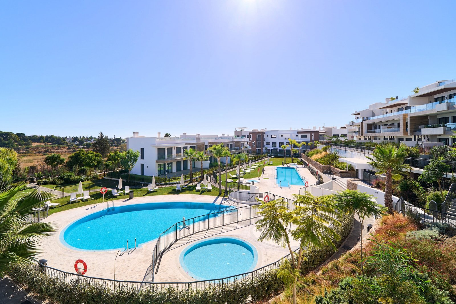 Ground Floor Apartment в Estepona East, Estepona | 2 спален | €0.72M — Marbella — 0-bed exterior view