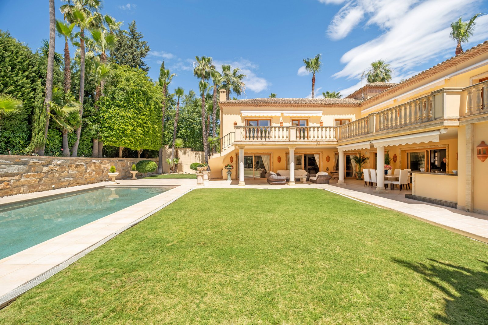 House в Nueva Andalucia, Marbella | 4 спален | €3.50M — Marbella — 0-bed exterior view