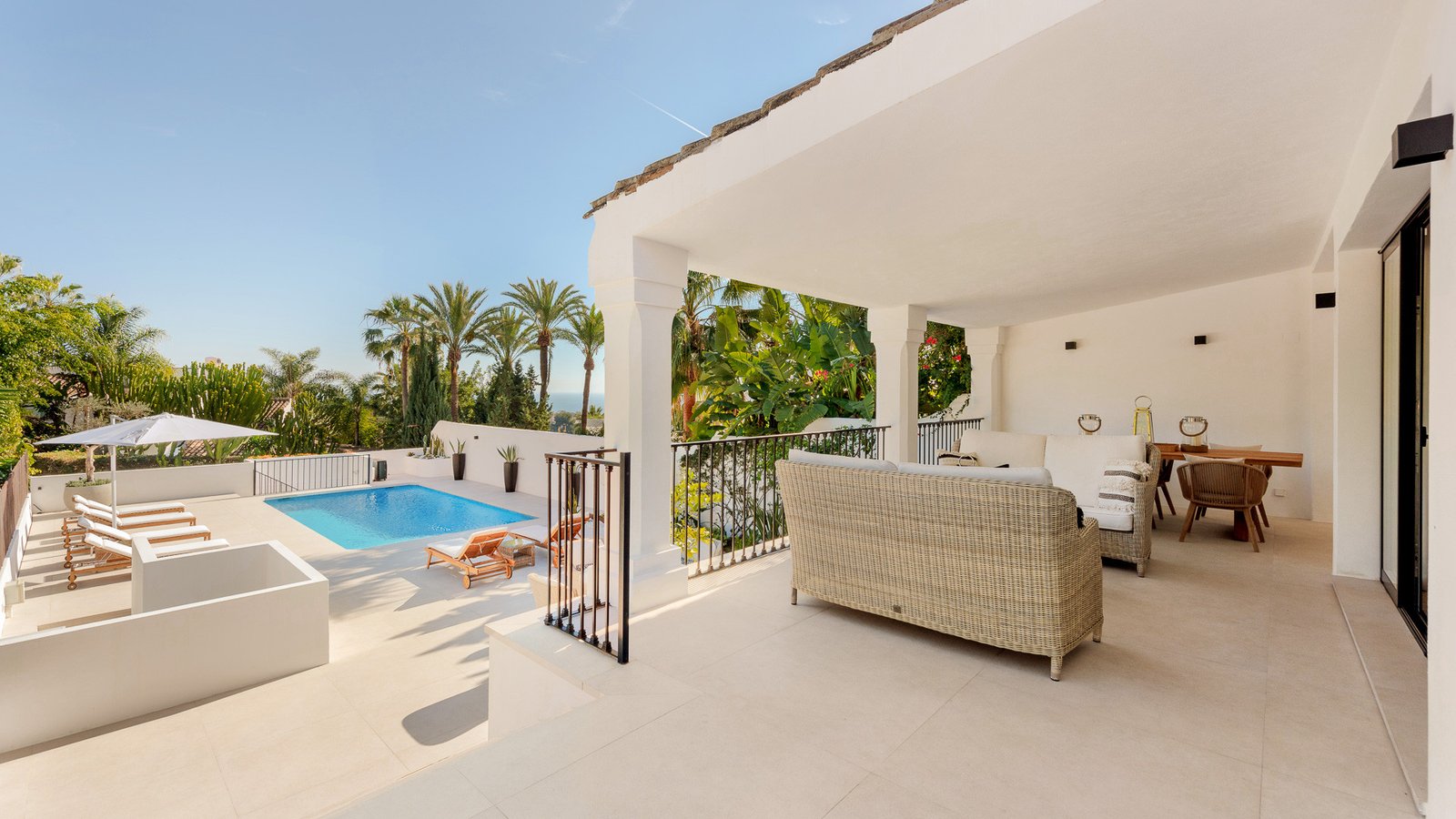 Semi Detached Villa в Marbella Golden Mile, Marbella | 3 спален | €2.25M — Marbella — 0-bed exterior view