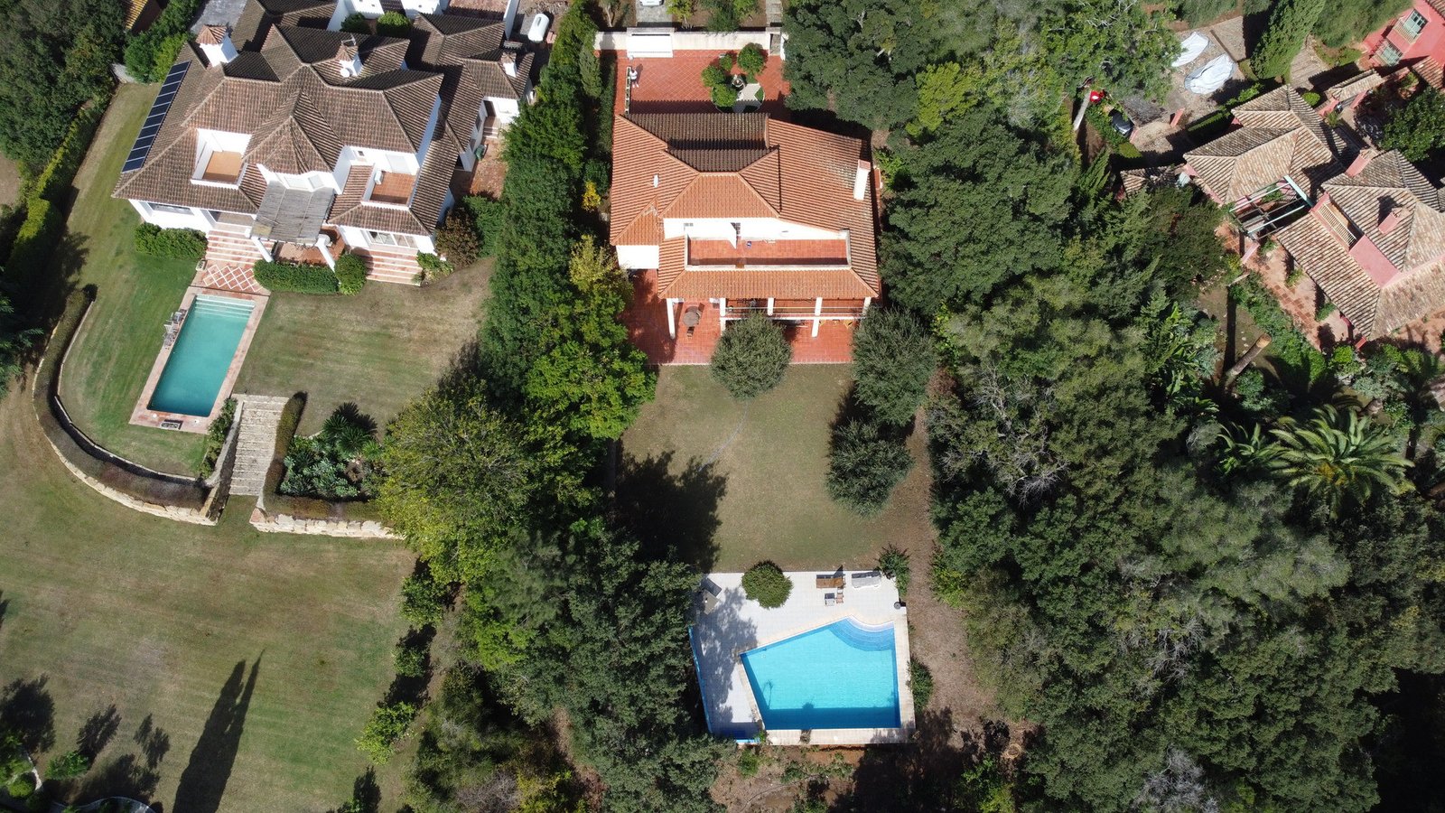 Villa в Sotogrande Alto, Sotogrande | 5 спален | €1.45M — Marbella — 0-bed exterior view